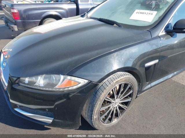 2014 JAGUAR XF SAJWA0ES7EPU28746 Photo 5