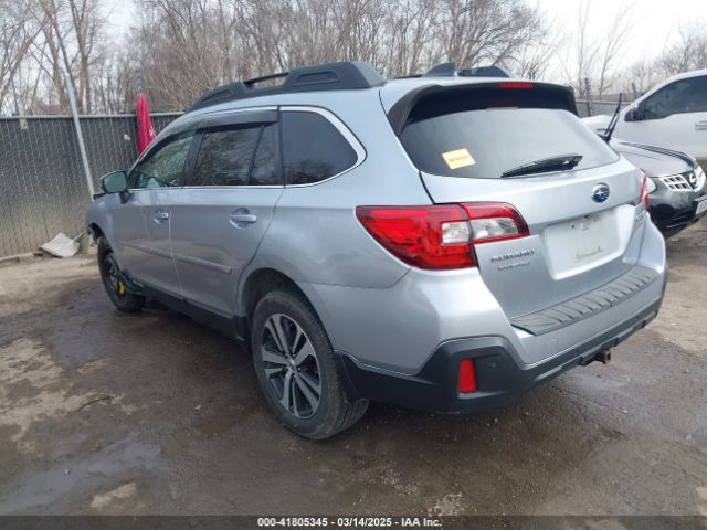 2018 SUBARU OUTBACK 4S4BSENC4J3299281 Photo 2