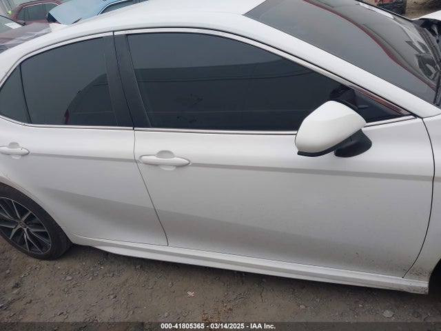 4T1G11AK1MU572982 Toyota CAMRY SE