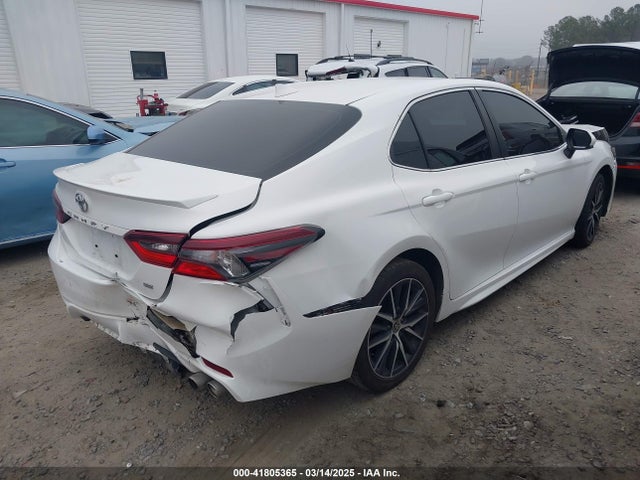 4T1G11AK1MU572982 Toyota CAMRY SE