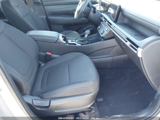 5NMJA3DE9SH490059 Hyundai TUCSON SE