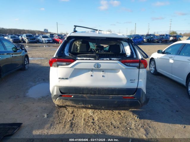 JTMA1RFV1KD023548 Toyota Rav4 Xle Premium