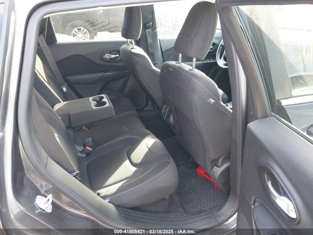 1C4PJMCS7GW246423 Jeep Cherokee Latitude