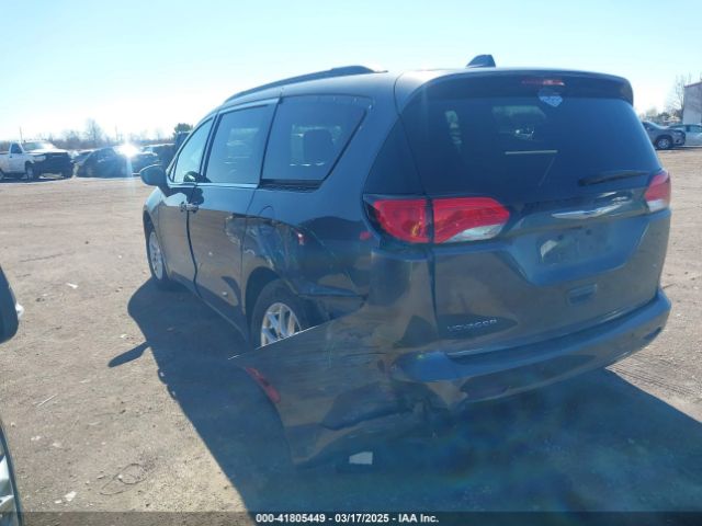 2020 CHRYSLER VOYAGER 2C4RC1DG9LR181752 Photo 2