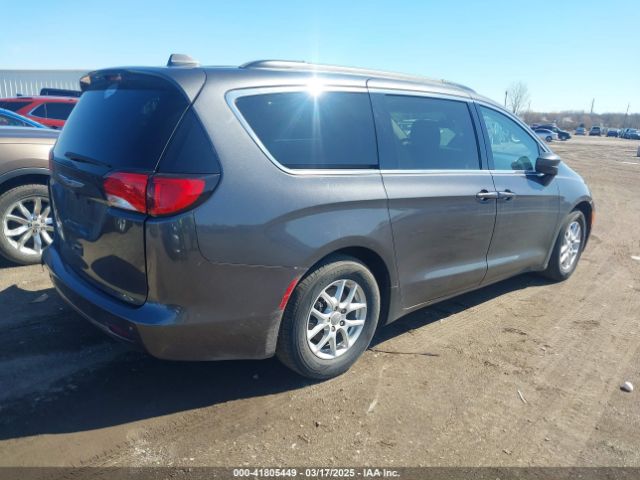 2020 CHRYSLER VOYAGER 2C4RC1DG9LR181752 Photo 3