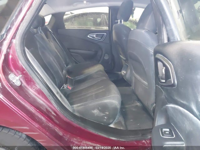 1C3CCCABXGN116748 Chrysler 200 Limited