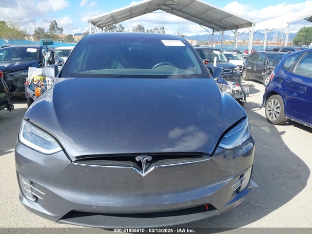 Tesla Model X 100d/75d/p100d 2018 5YJXCAE29JF136121 Image 12