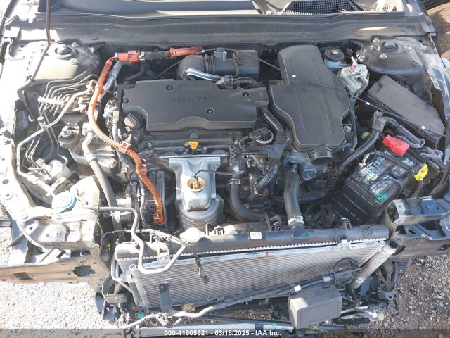 1HGCV3F21NA008636 Honda Accord Hybrid Sport
