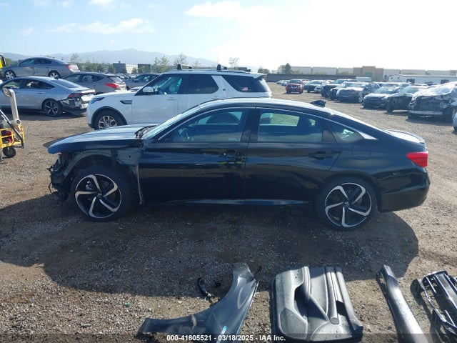 1HGCV3F21NA008636 Honda Accord Hybrid Sport