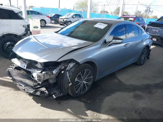 58ADA1C16RU053403 Lexus ES 300H