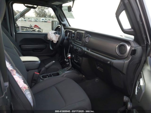 2022 JEEP WRANGLER 1C4GJXAGXNW258207 Photo 4