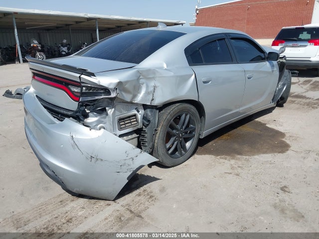 2C3CDXJGXKH706854 Dodge Charger Sxt Awd