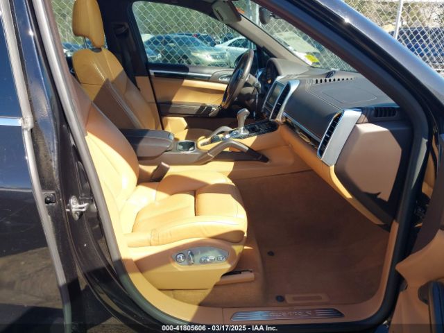2013 PORSCHE CAYENNE WP1AB2A27DLA84539 Photo 4