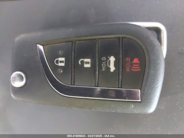 JTDEPRAEXLJ112318 Toyota COROLLA LE