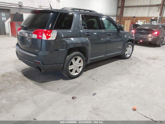 2011 GMC TERRAIN 2CTFLVE59B6377170 Photo 3