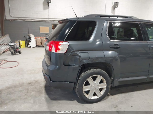 2011 GMC TERRAIN 2CTFLVE59B6377170 Photo 5