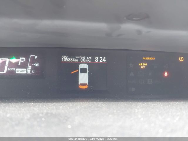 JTDKDTB31F1111388 Toyota Prius C Three