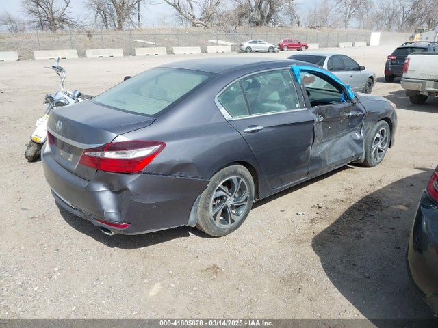 1HGCR2F38HA256667 Honda ACCORD LX