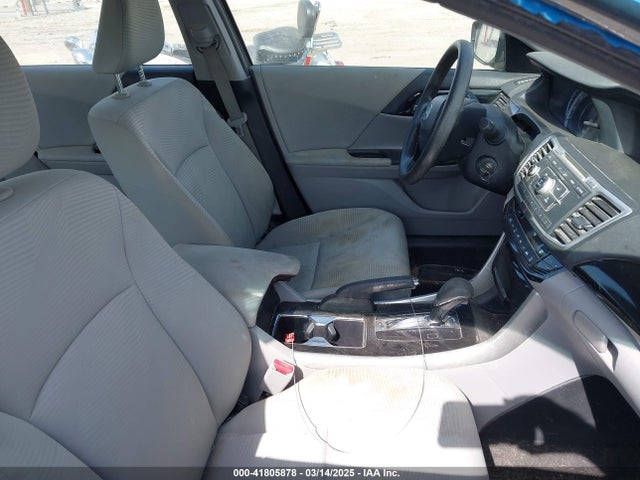1HGCR2F38HA256667 Honda ACCORD LX