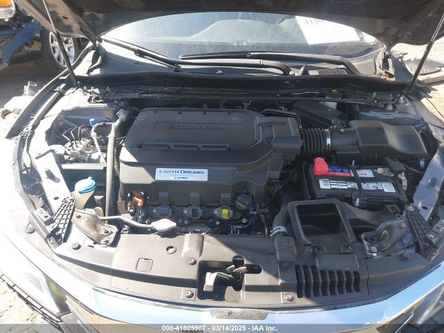 1HGCR3F96GA029275 Honda Accord Touring