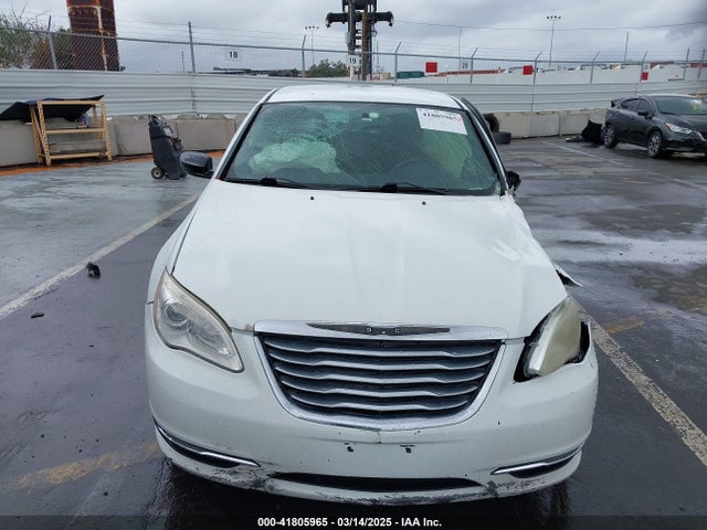 Chrysler 2014 2014 1C3CCBAB9EN210269 Image 12