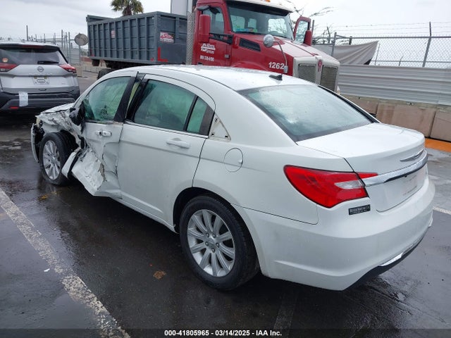 Chrysler 2014 2014 1C3CCBAB9EN210269 Image 3