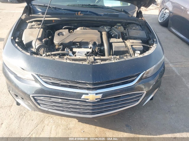 1GAZB5ST1HF204121 Chev Malibu Ls