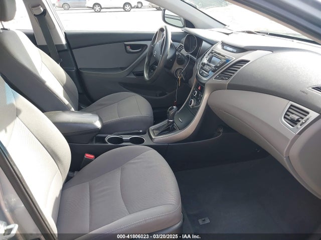 5NPDH4AE0GH710010 Hyundai ELANTRA SE