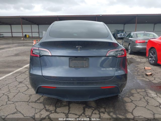 7SAYGDEE8NF317482 Tesla Model Y Long Range Dual Motor All-wheel Drive