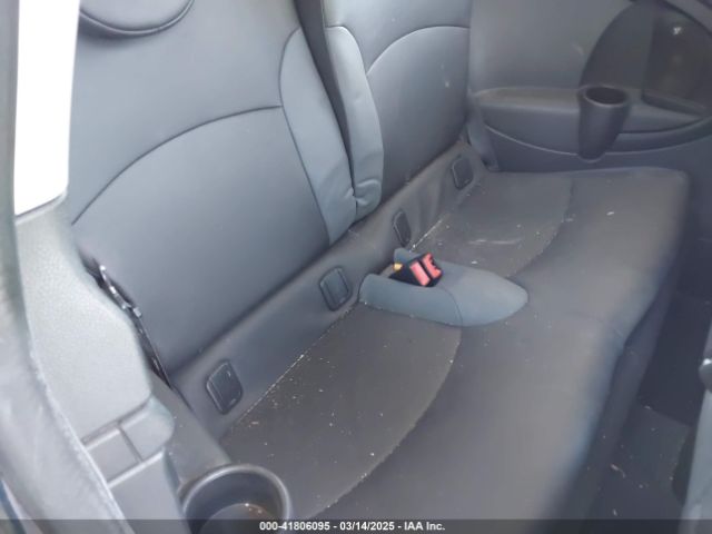 2010 MINI COOPER CLUBMAN WMWML3C51ATX52000 Photo 7