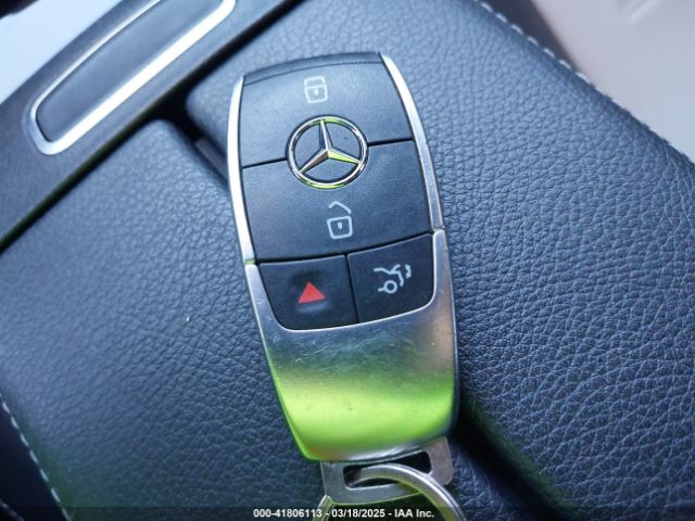 W1K5J4HB2LN100629 Mercedes-Benz CLA 250 4MATIC