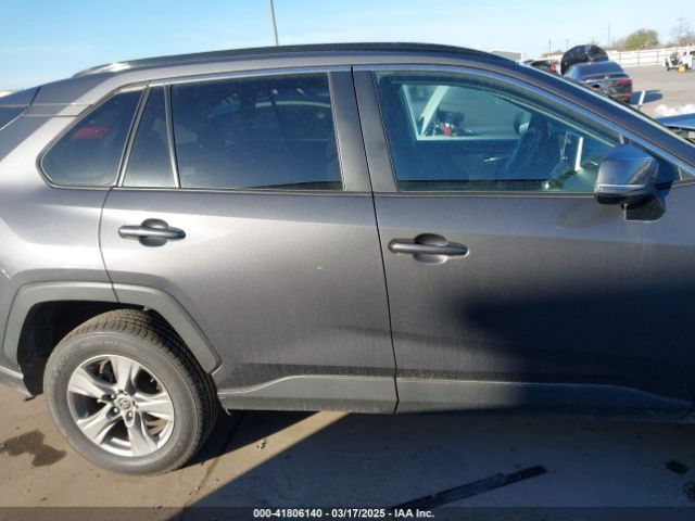 2T3P1RFV7RW419815 Toyota Rav4 Xle
