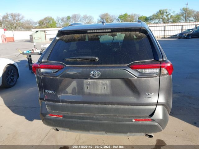 2T3P1RFV7RW419815 Toyota Rav4 Xle