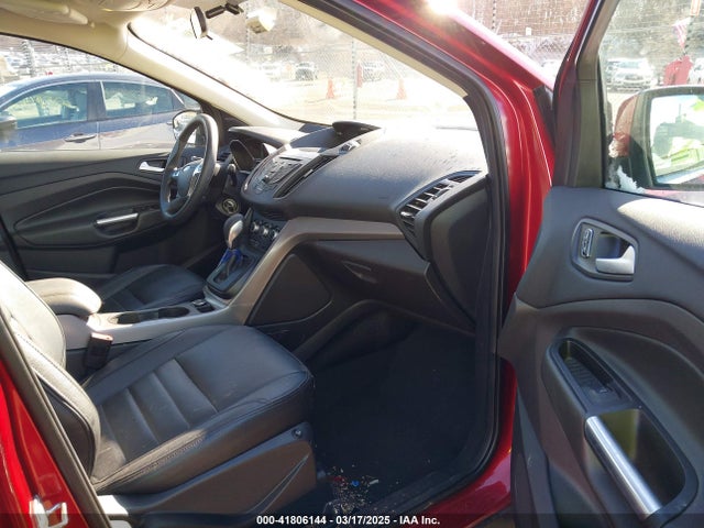 1FMCU0G72GUC66168 Ford ESCAPE SE
