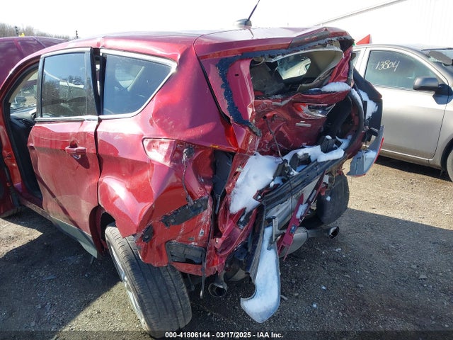 1FMCU0G72GUC66168 Ford ESCAPE SE