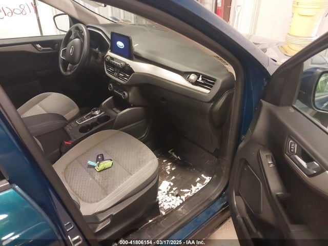 1FMCU9G61LUC36987 Ford ESCAPE SE