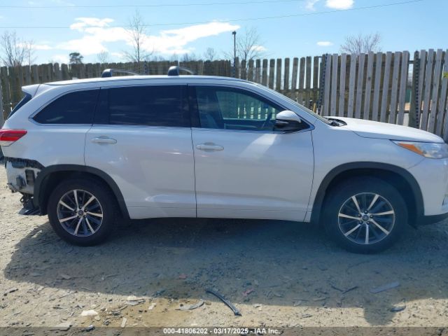 5TDJZRFH4HS453655 Toyota Highlander Xle