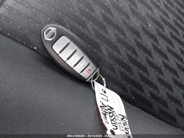 1N4AL3AP0HN367087 Nissan Altima 2.5 S