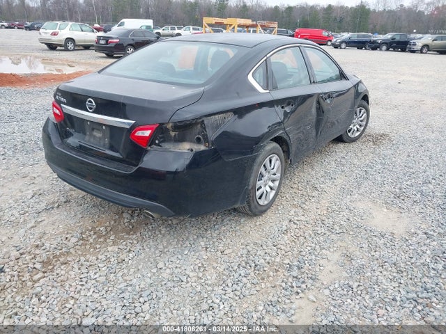 1N4AL3AP0HN367087 Nissan Altima 2.5 S