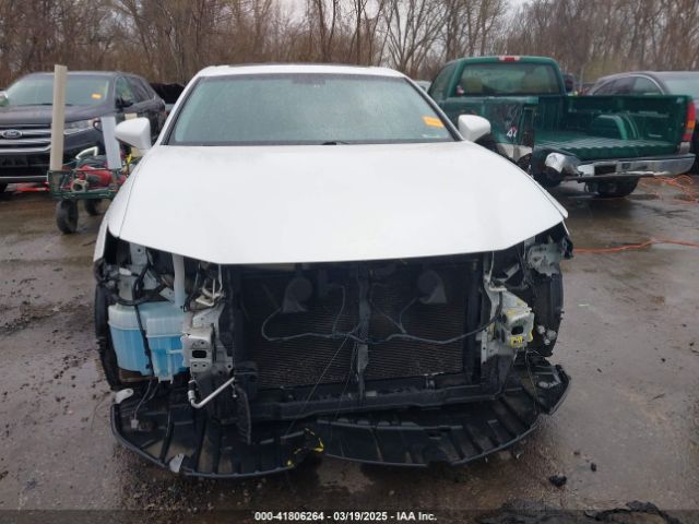 JTHBK1GG4E2128084 Lexus ES 350