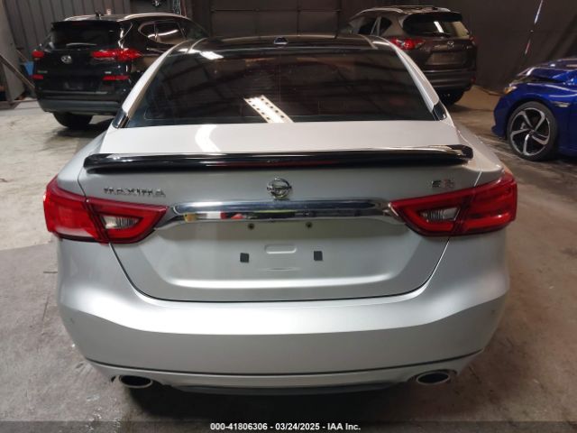 1N4AA6AP4GC415952 Nissan Maxima 3.5 Sl