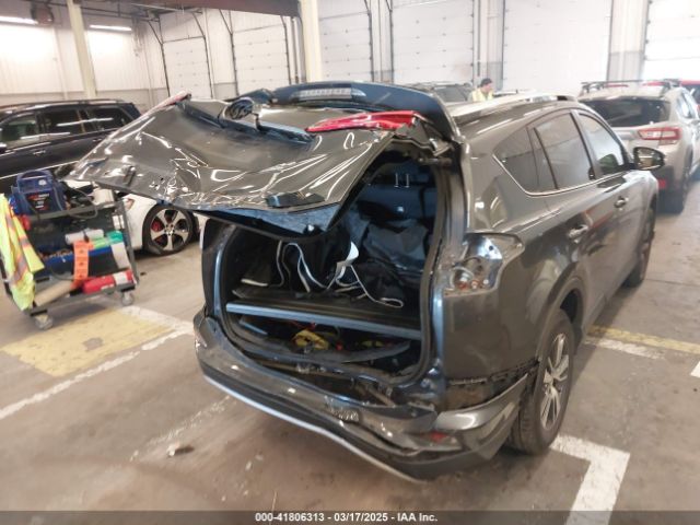 JTMRFREV9GJ068851 Toyota Rav4 Xle