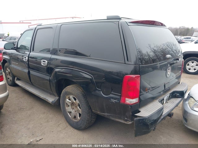 2005 CADILLAC ESCALADE ESV 3GYFK66N15G177423 Photo 2