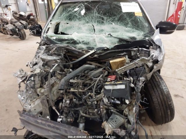 JA4AT4AA1KZ020051 Mitsubishi Eclipse Cross Le