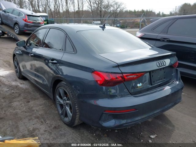 2024 AUDI A3 WAUHUDGY6RA138401 Photo 2