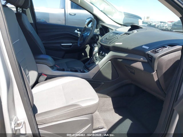 1FMCU0GX2FUA09106 Ford ESCAPE SE