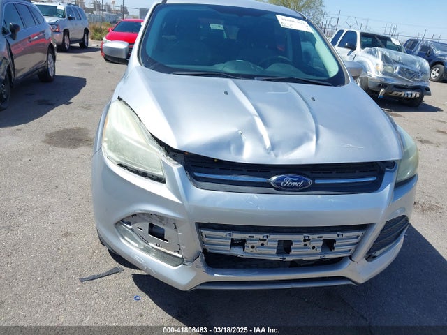 1FMCU0GX2FUA09106 Ford ESCAPE SE