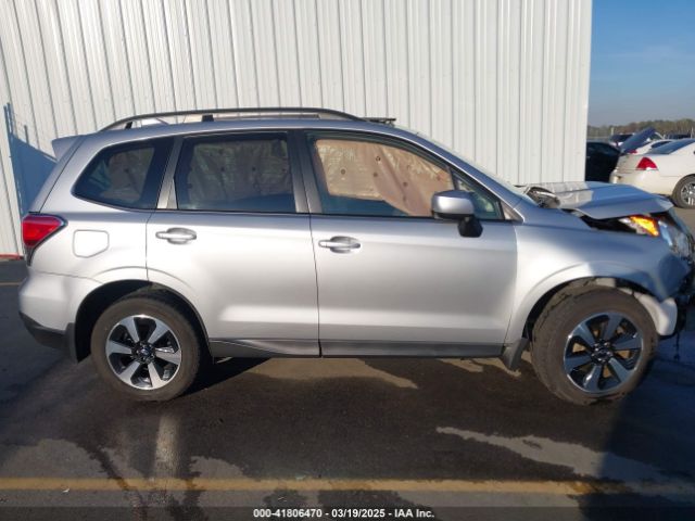 JF2SJAGC4JH453442 Subaru Forester 2.5i Premium