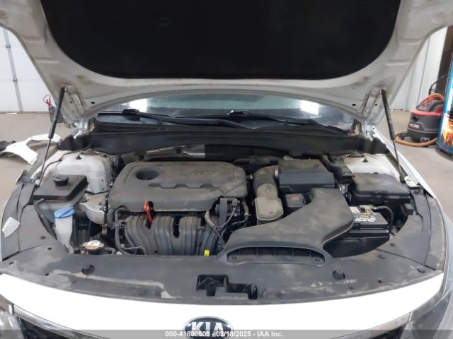 5XXGT4L35JG209737 KIA Optima Lx