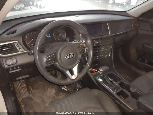 5XXGT4L35JG209737 KIA Optima Lx